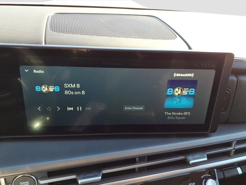 Used 2026 Hyundai Santa Fe SE image 13