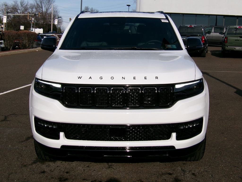 New 2025 Jeep Wagoneer L Series II w/ Premium Group I image 5