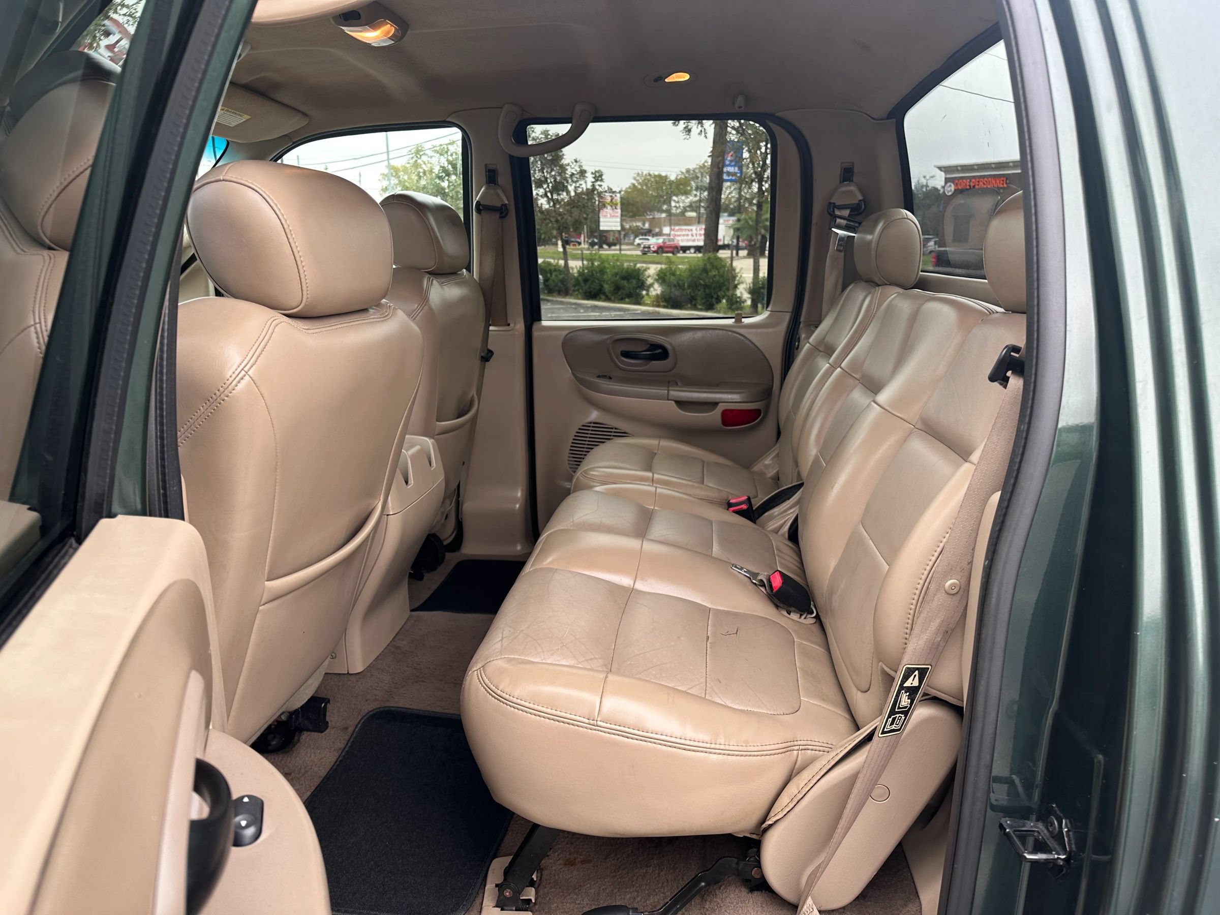 Used 2002 Ford F150 King Ranch RWD image 11