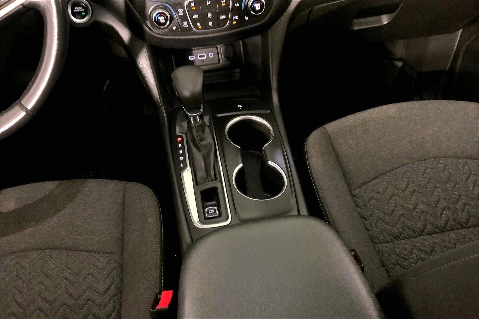 Used 2022 Chevrolet Equinox LT image 18