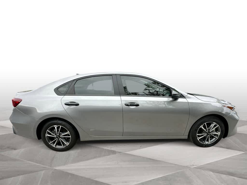 Certified 2024 Kia Forte LXS w/ LXS Technology Package FWD image 9