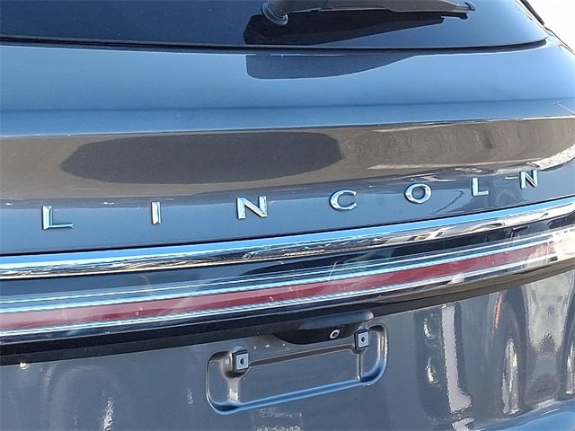 Used 2023 Lincoln Nautilus Reserve image 28