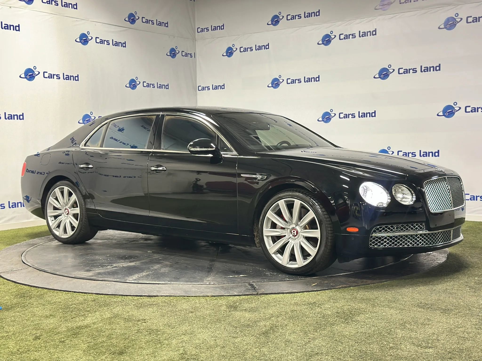 Used 2014 Bentley Flying Spur W12 AWD/4WD image 2