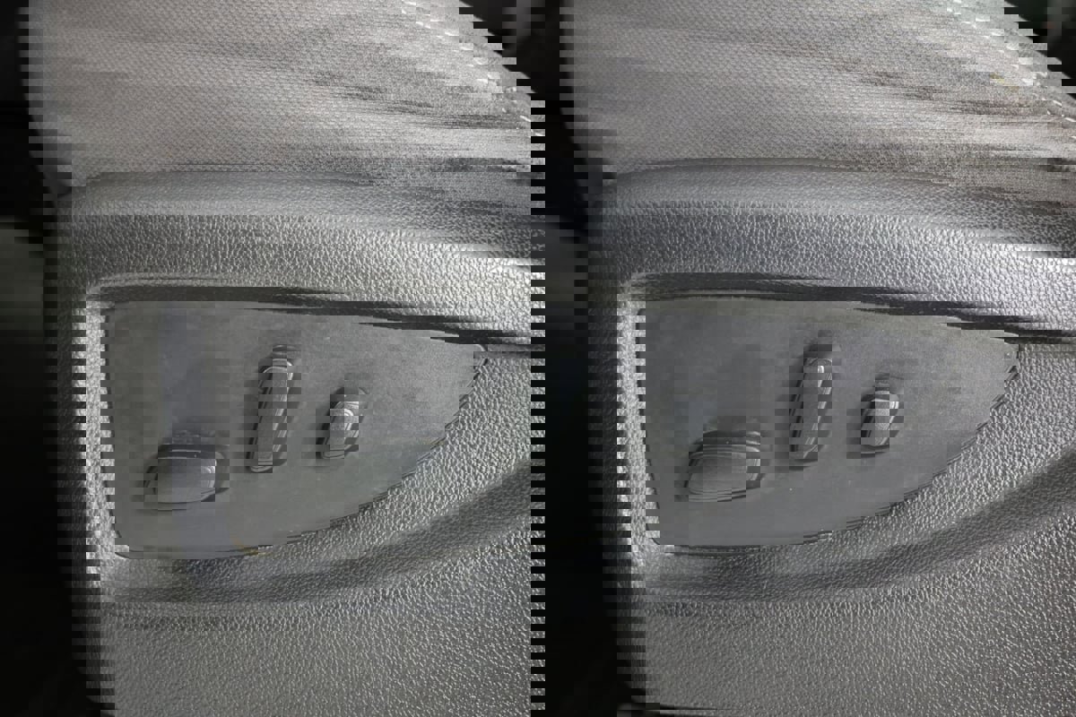 Used 2016 Chevrolet Silverado 2500 LT w/ LT Convenience Package image 23