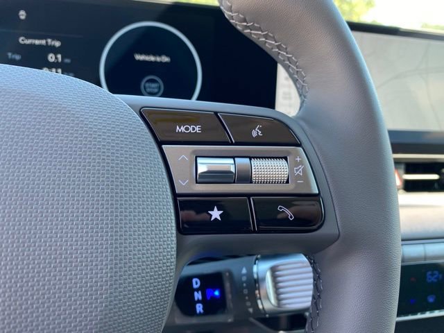 Used 2025 Hyundai Ioniq 5 SEL image 16