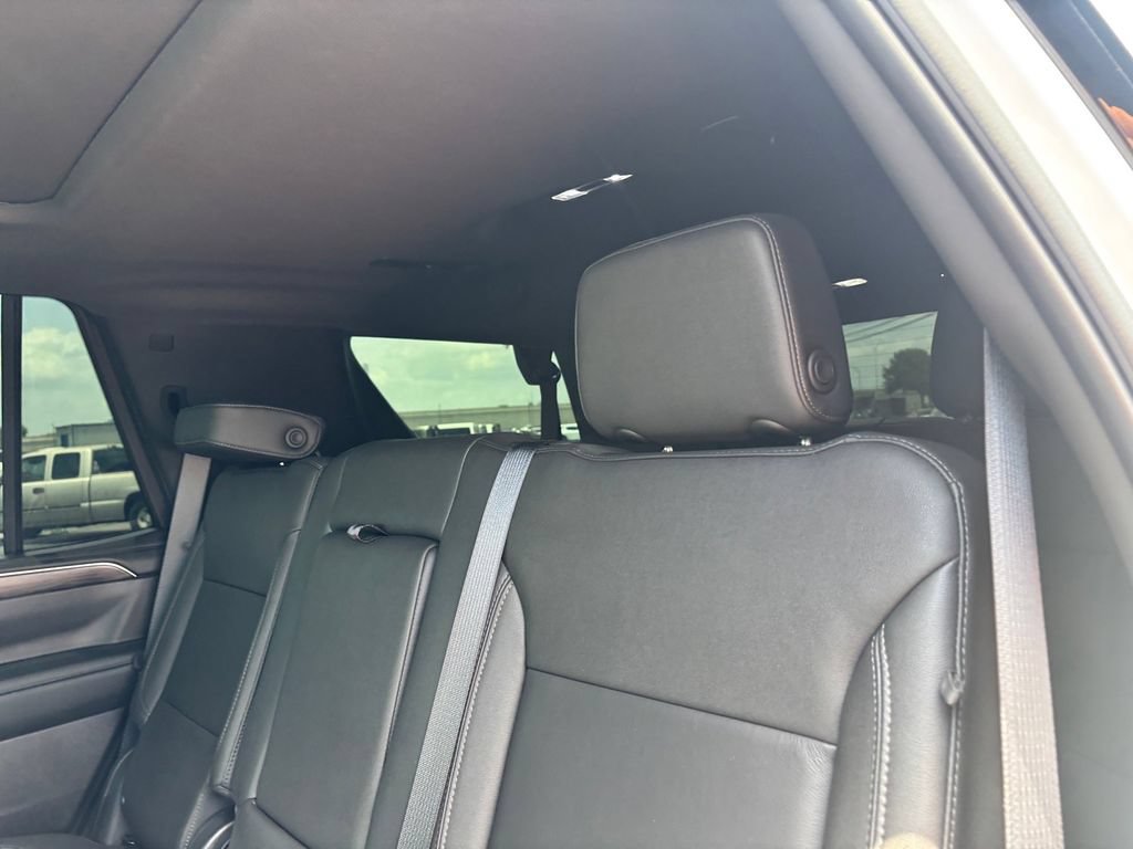 Certified 2023 Chevrolet Tahoe Z71 w/ Luxury Package AWD/4WD image 26