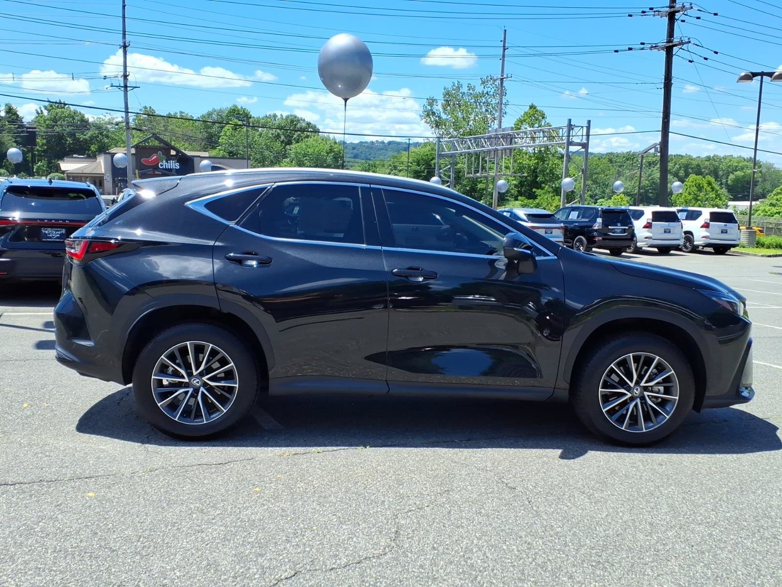 Certified 2025 Lexus NX 350 AWD w/ Accessory Package (2T) image 8