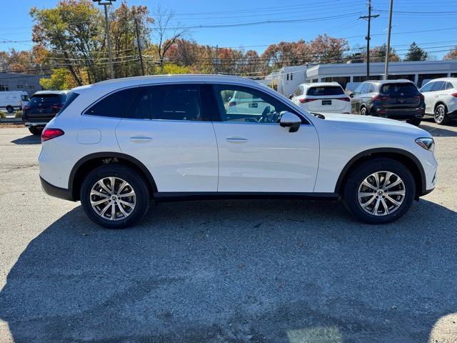 New 2026 Mercedes-Benz GLC 300 4MATIC image 2