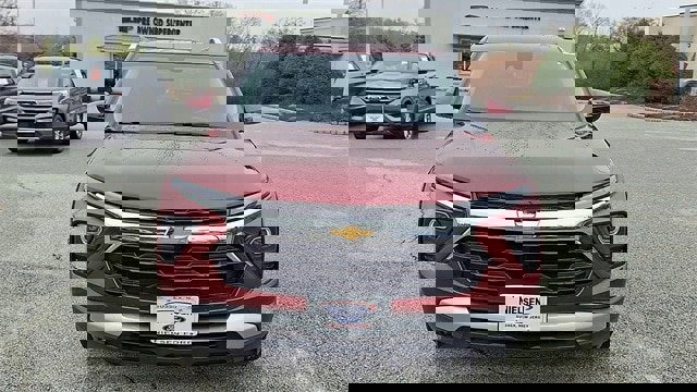 Used 2024 Chevrolet TrailBlazer LT image 3