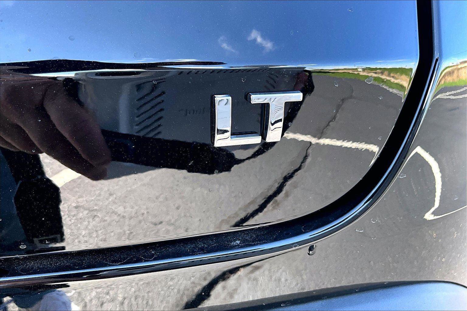 New 2026 Chevrolet Trax LT w/ Driver Confidence Package image 10