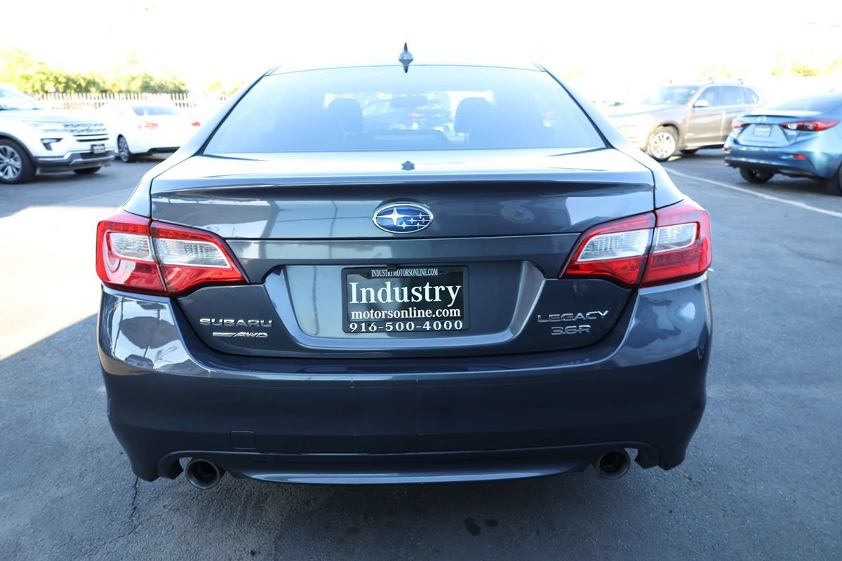 Used 2017 Subaru Legacy 3.6R Limited w/ Popular Package #4 AWD/4WD image 5