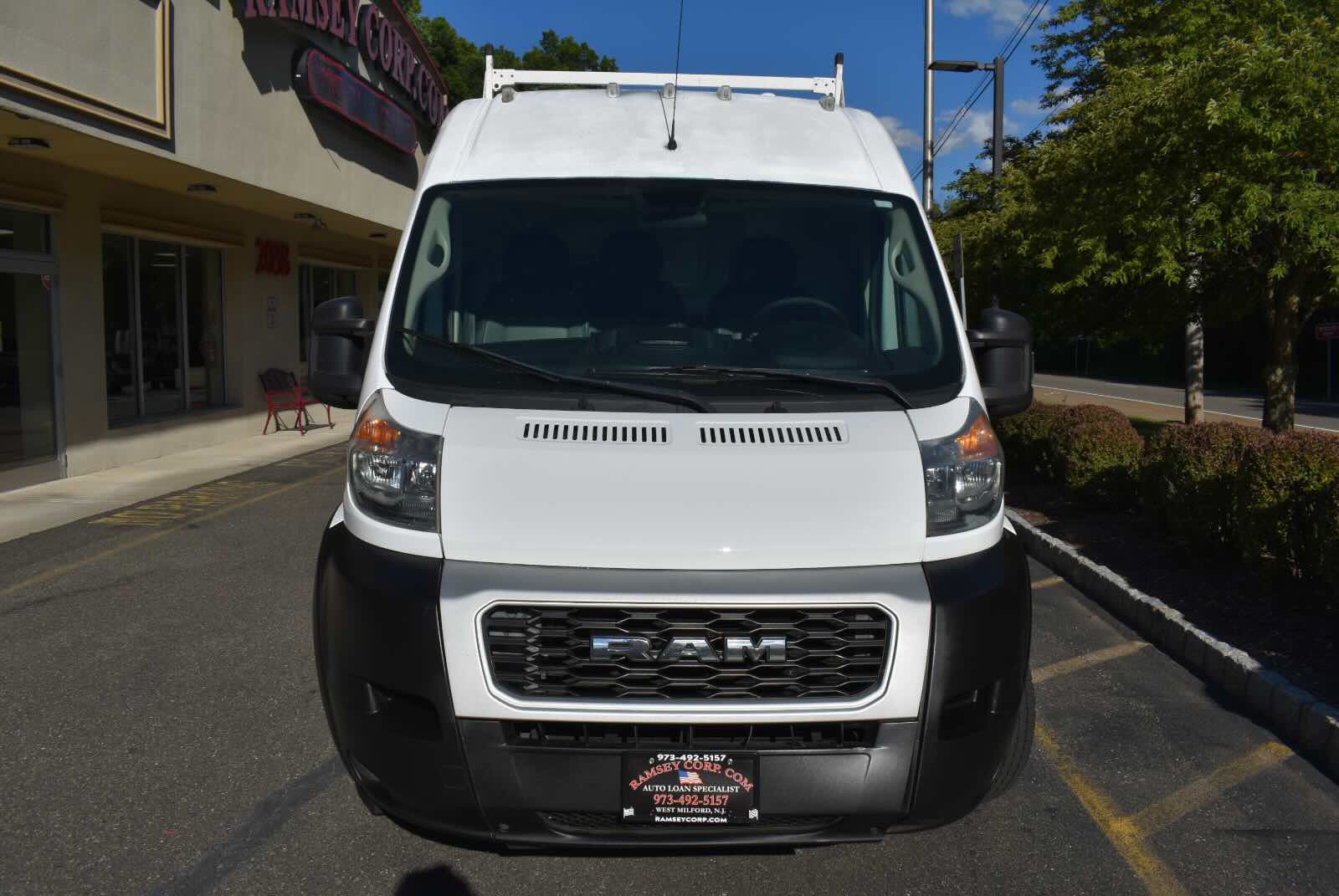 Used 2019 RAM ProMaster 2500 w/ Interior Convenience Group FWD image 9