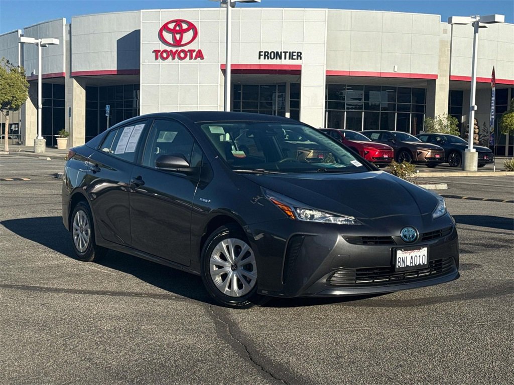 Certified 2020 Toyota Prius L Eco image 1