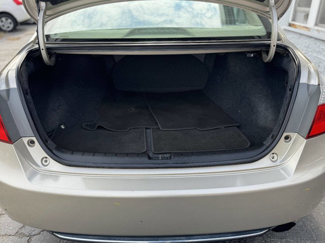 Used 2013 Honda Accord EX image 11