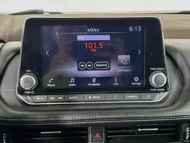 Used 2022 Nissan Rogue S AWD/4WD image 15