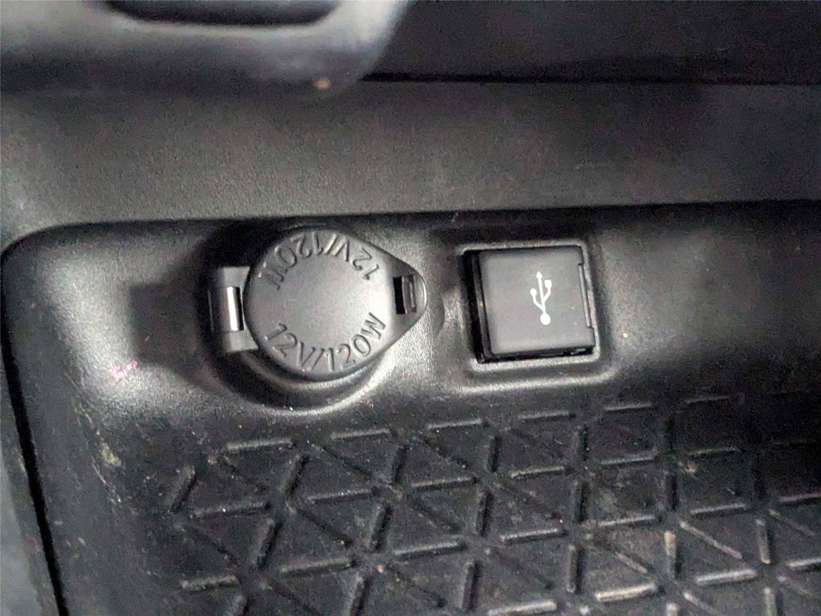 Used 2020 Toyota RAV4 LE w/ All Weather Liner Package FWD image 23
