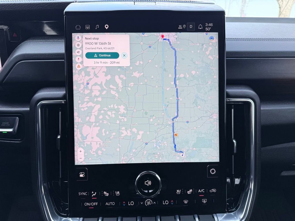 Used 2025 GMC Yukon Denali w/ Denali Reserve Package image 14