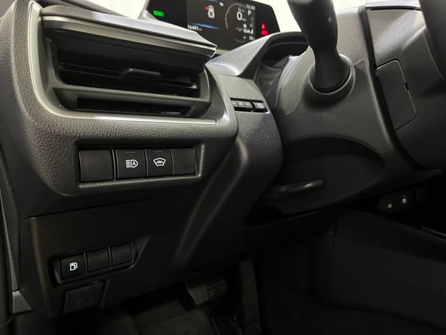 Used 2023 Toyota Prius LE AWD/4WD image 14