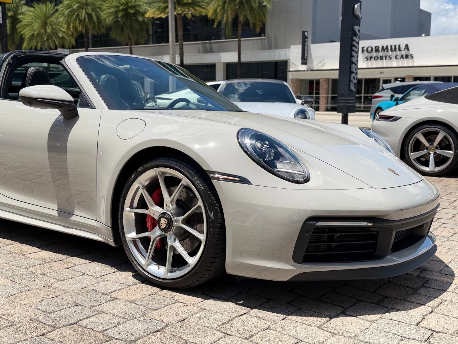 Used 2021 Porsche 911 Targa 4S w/ Premium Package AWD/4WD image 5