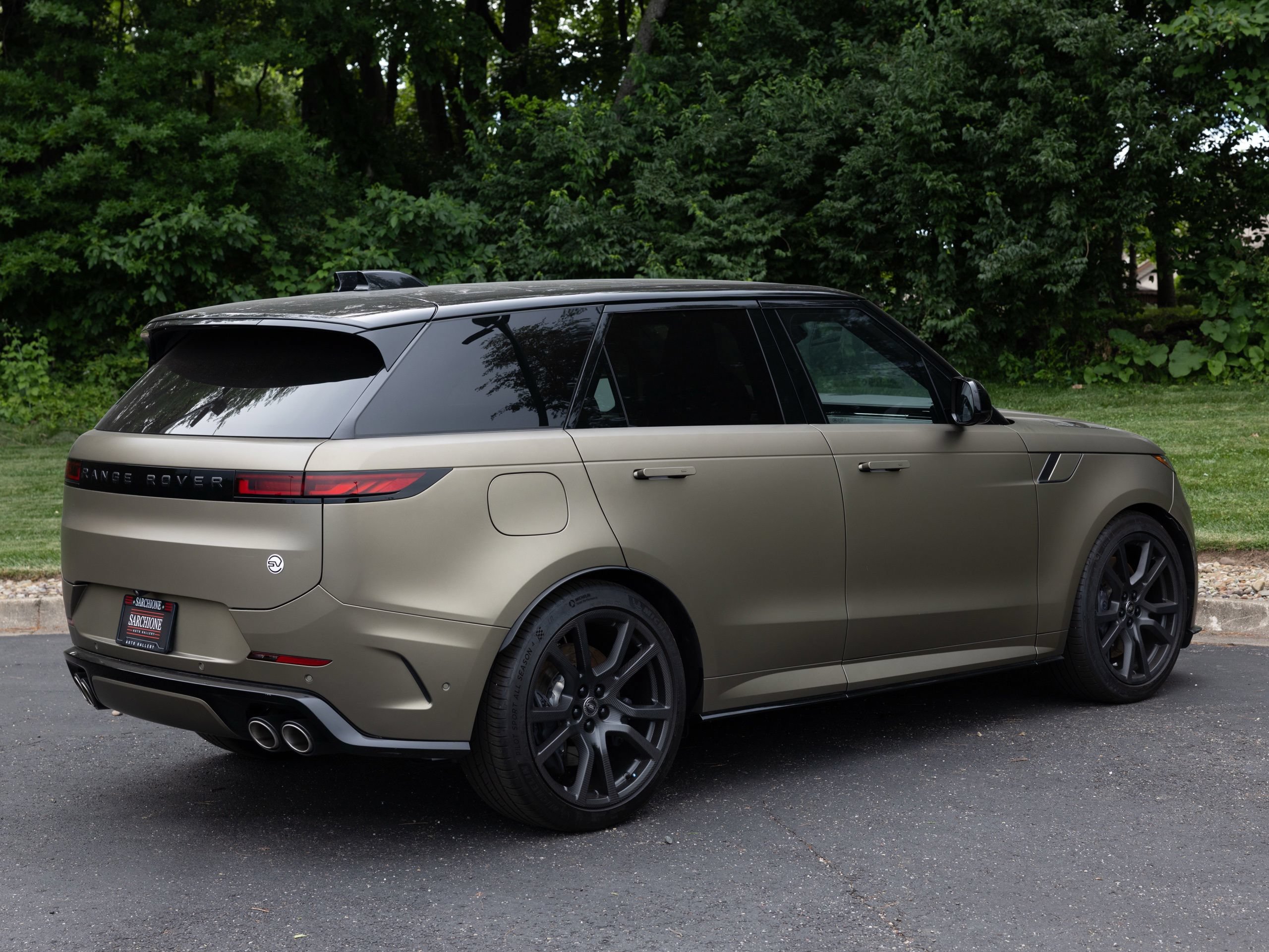 Used 2024 Land Rover Range Rover Sport SV Edition One Carbon Bronze AWD/4WD image 2