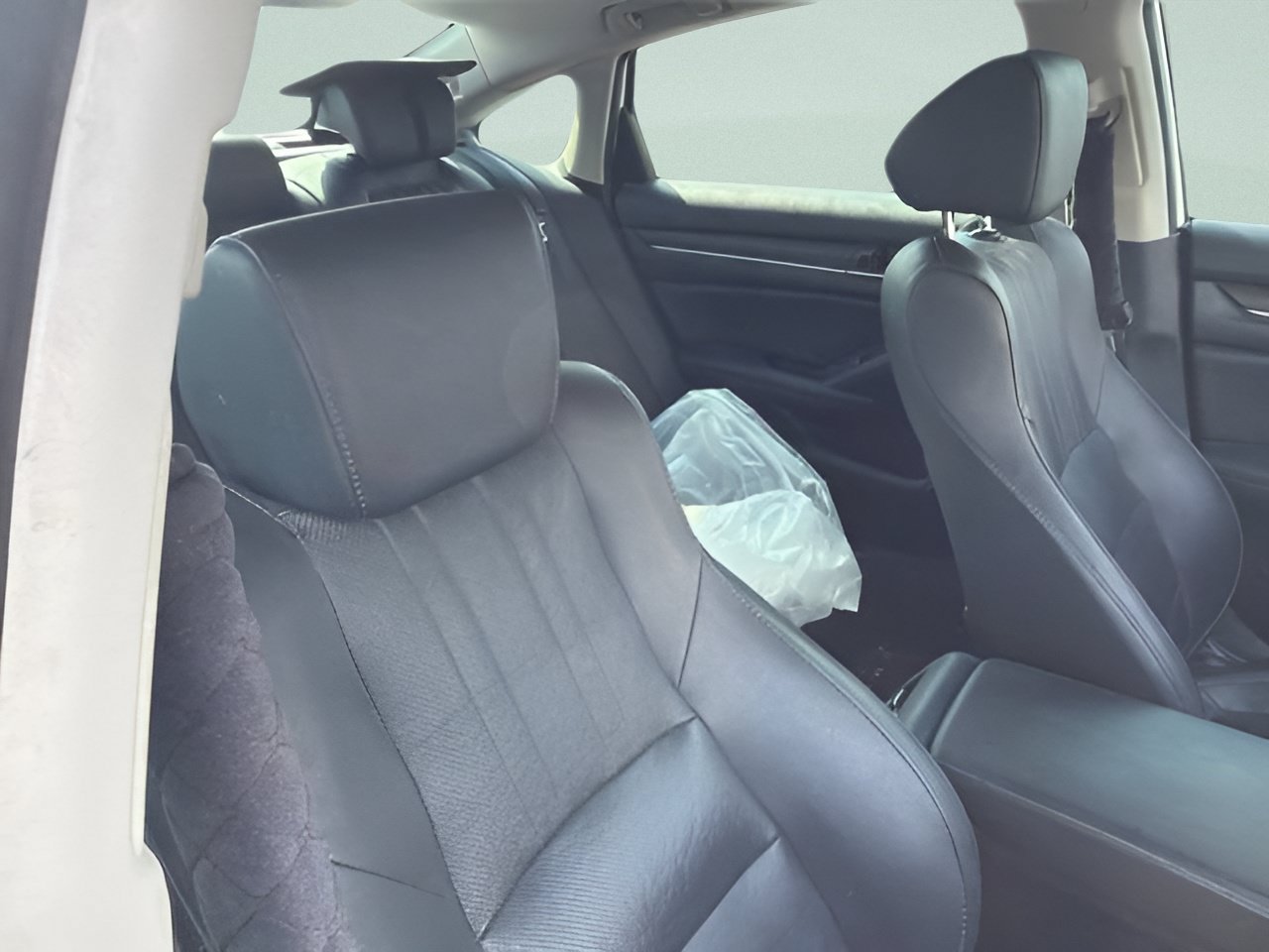 Used 2021 Honda Accord EX-L image 8