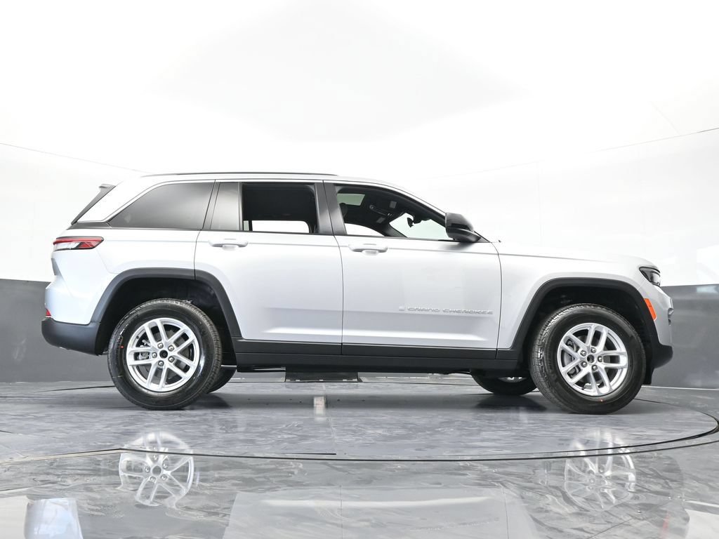 New 2026 Jeep Grand Cherokee Laredo X RWD image 55