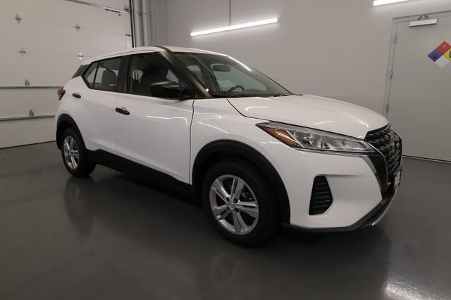 New 2025 Nissan Kicks Play S image 15