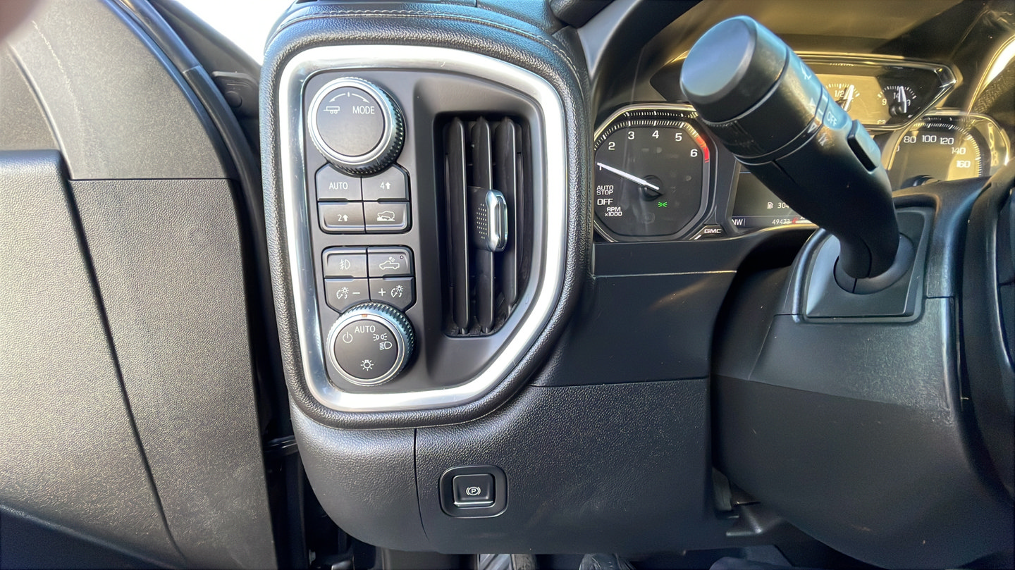 Used 2021 GMC Sierra 1500 Elevation w/ Preferred Package AWD/4WD image 10