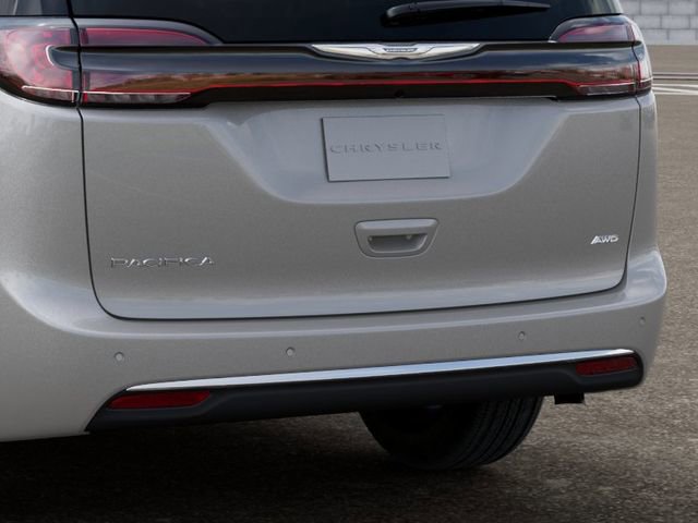 New 2026 Chrysler Pacifica Select AWD/4WD image 13