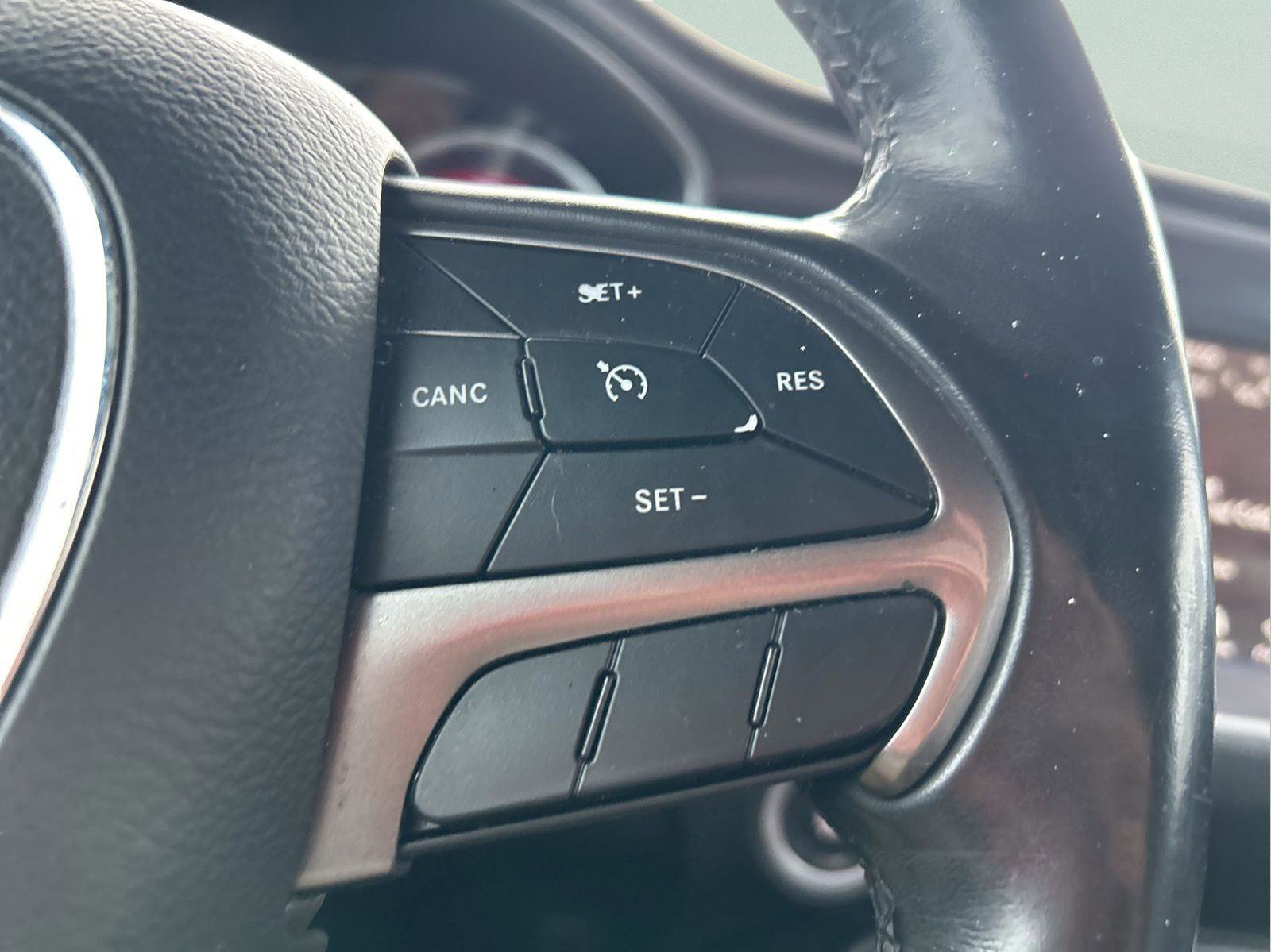 Used 2019 Dodge Challenger SXT w/ Plus Package image 17