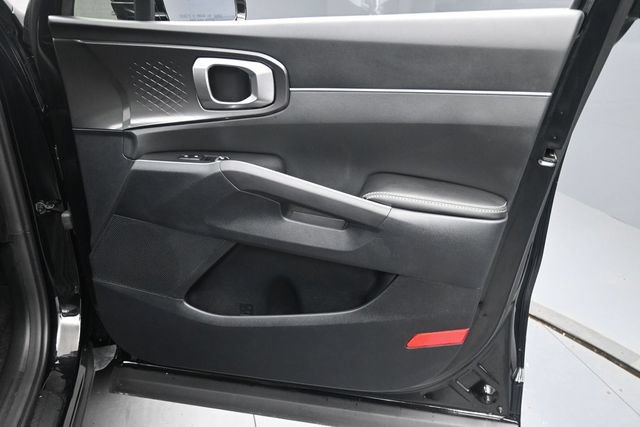 Used 2025 Kia Sorento S w/ Panoramic Sunroof Package FWD image 31