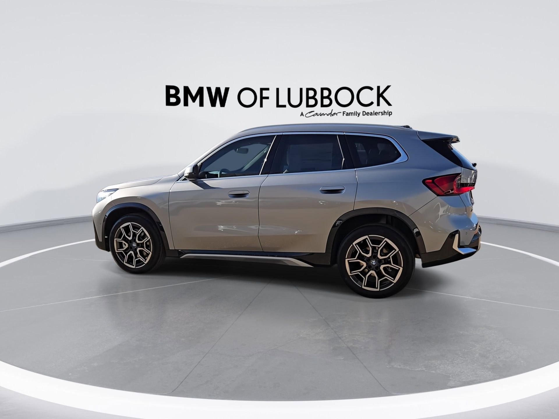 New 2026 BMW X1 xDrive28i w/ Technology Package AWD/4WD image 6