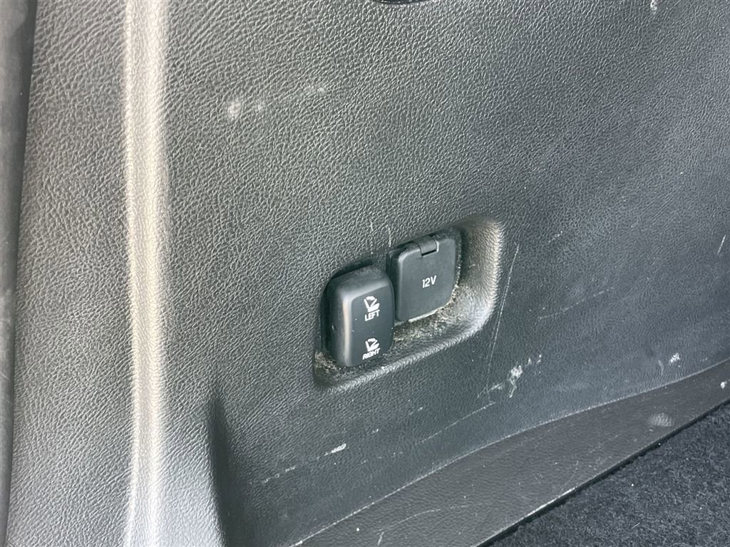 Used 2024 Ford Edge SEL image 44