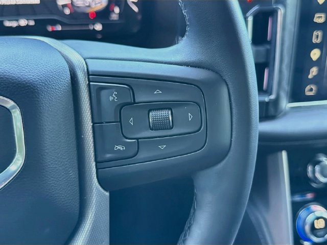 Used 2024 GMC Yukon Denali AWD/4WD image 40