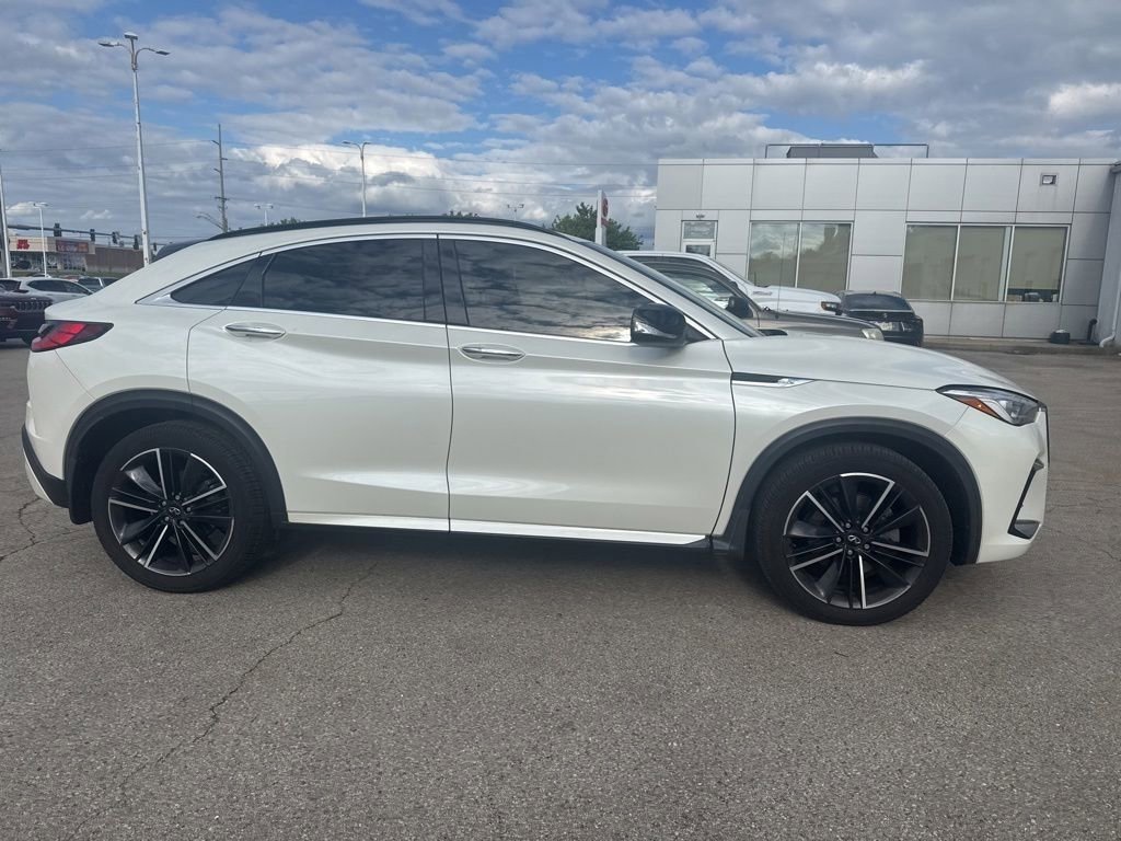 Used 2022 INFINITI QX55 Luxe w/ Cargo Package AWD/4WD image 2