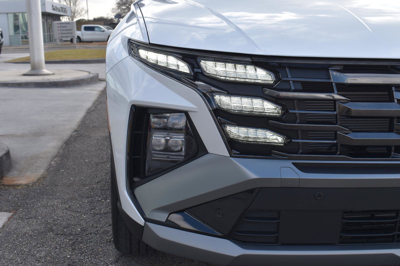 Used 2025 Hyundai Tucson Limited image 16