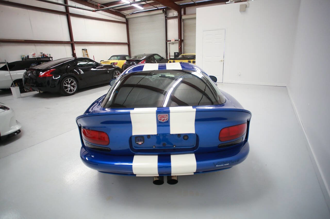 Used 1997 Dodge Viper GTS RWD image 14
