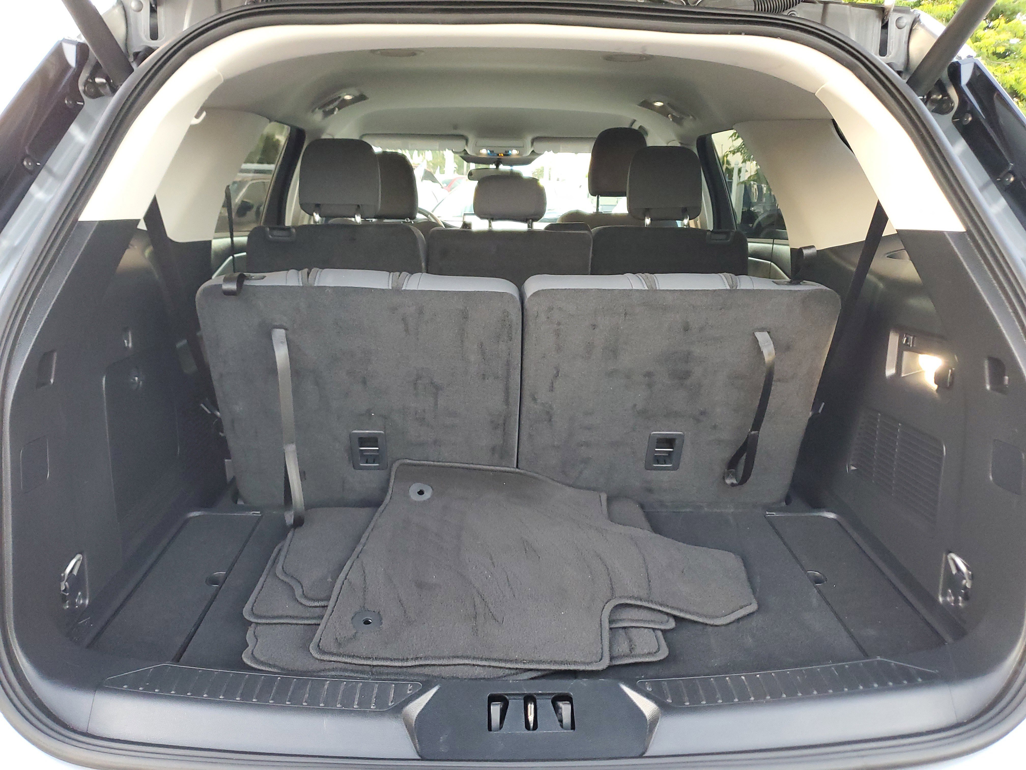 Used 2025 Ford Explorer Active image 16