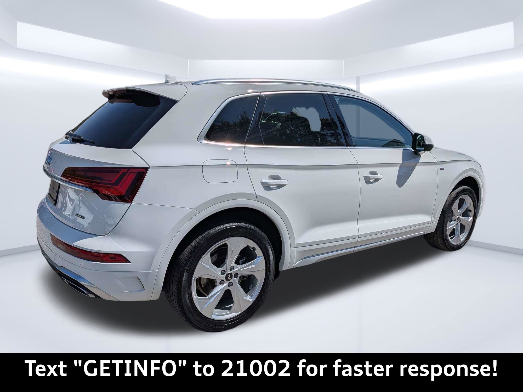 Used 2023 Audi Q5 2.0T Premium Plus w/ Premium Plus Package image 3