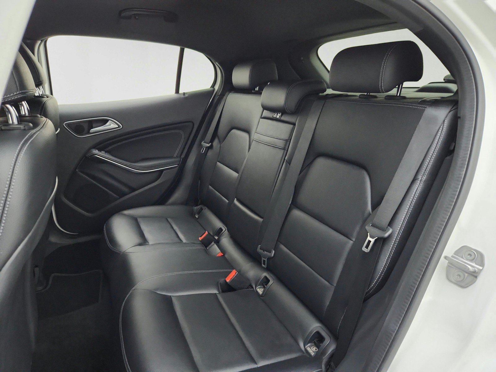 Used 2020 Mercedes-Benz GLA 250 image 23