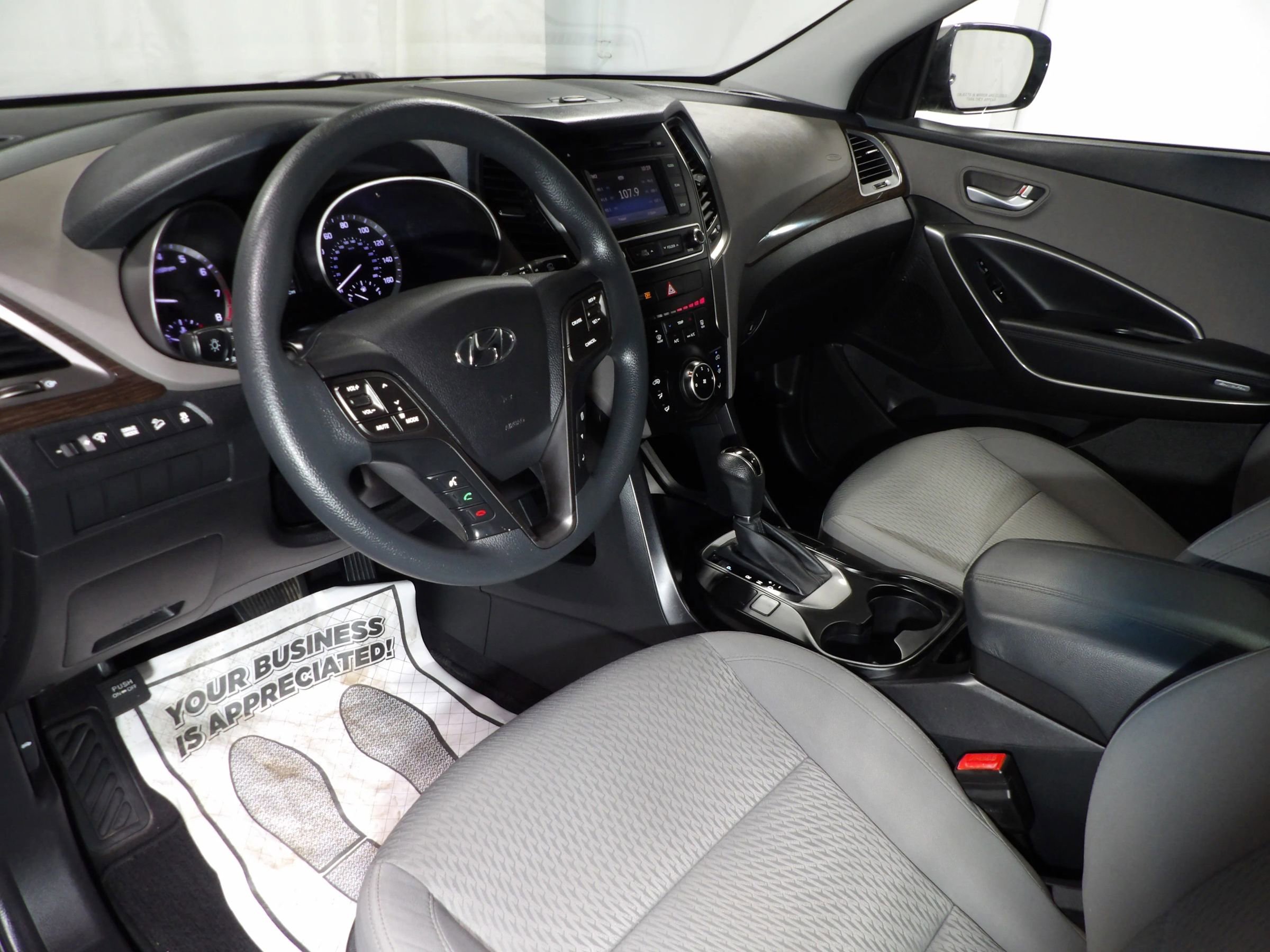 Used 2018 Hyundai Santa Fe Sport FWD image 10