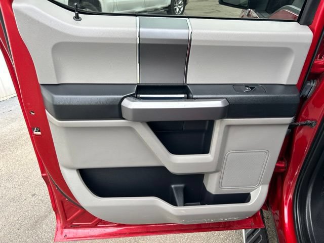 Used 2020 Ford F150 XLT w/ Equipment Group 302A Luxury AWD/4WD image 36