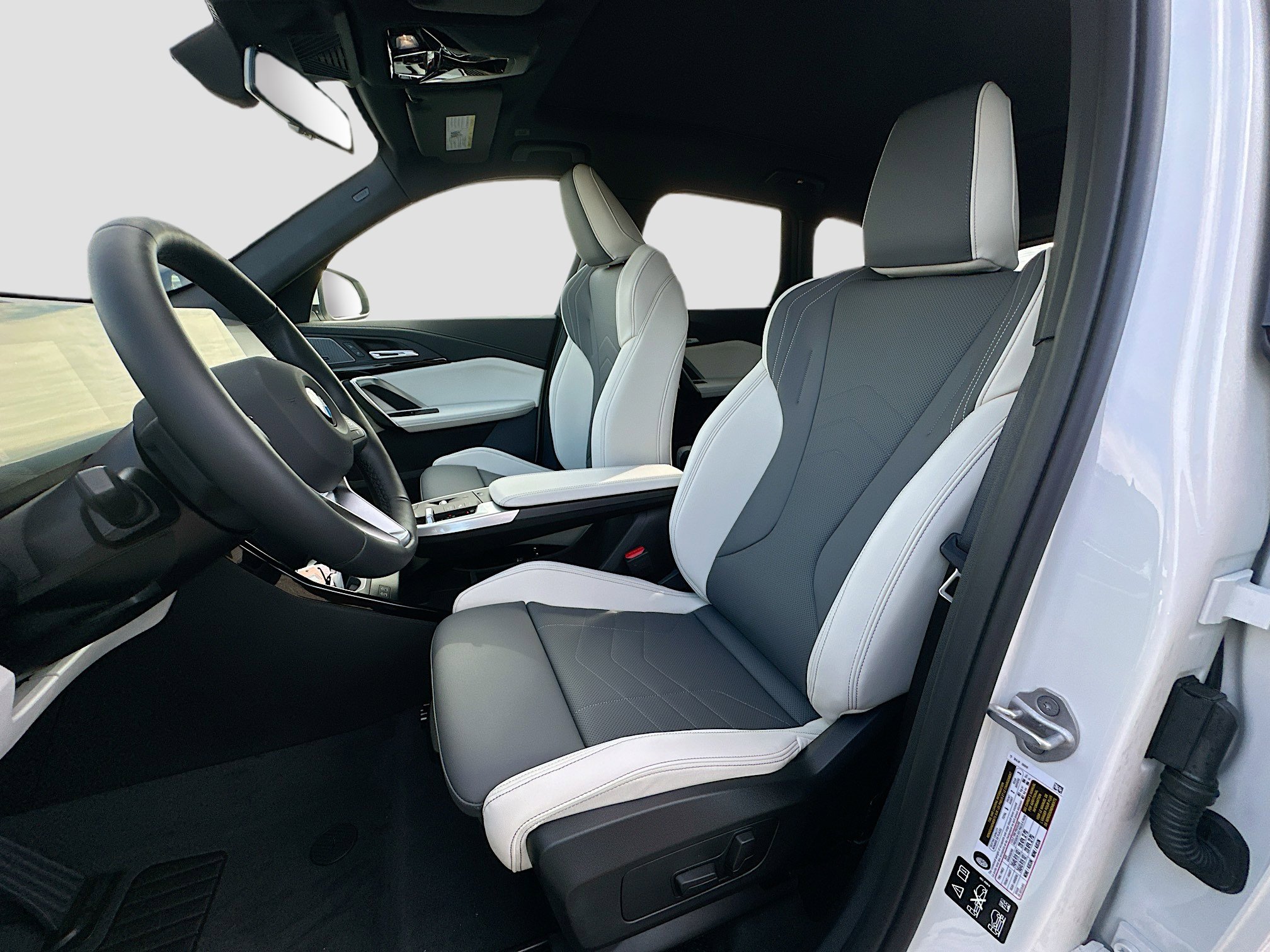 New 2026 BMW X1 xDrive28i w/ Convenience Package image 15