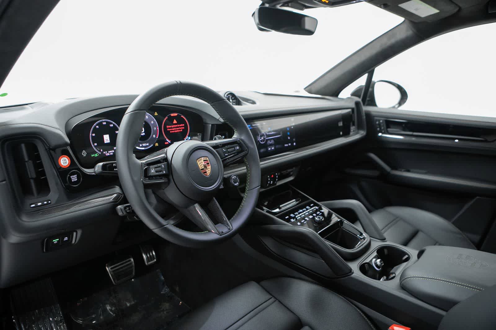 New 2025 Porsche Cayenne GTS image 4