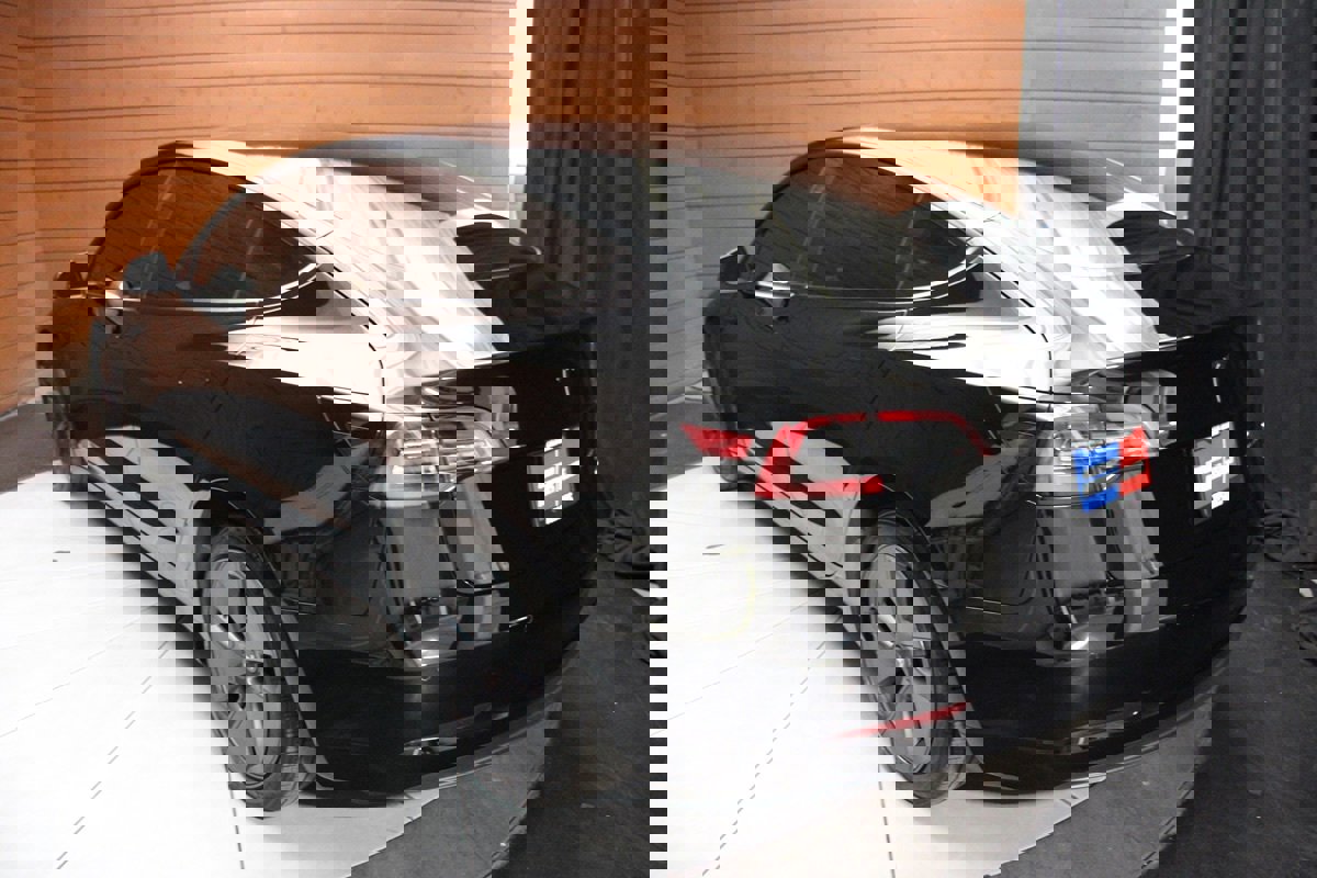 Used 2023 Tesla Model 3 Long Range image 14