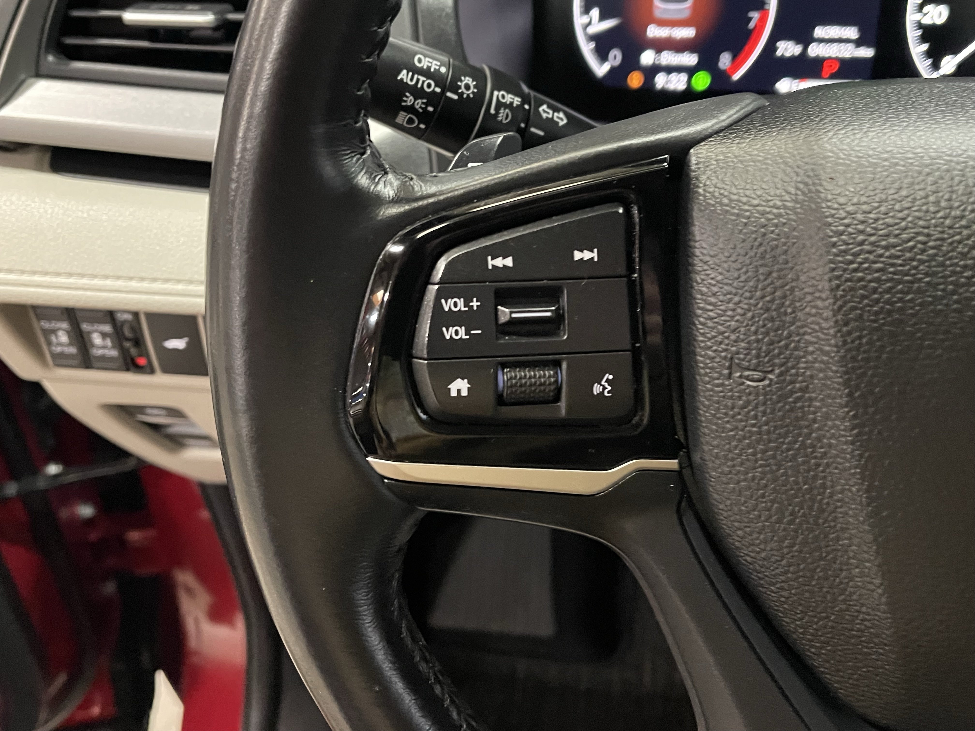 Used 2025 Honda Odyssey EX-L image 20
