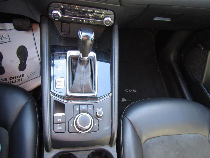 Used 2020 MAZDA CX-5 Touring image 21