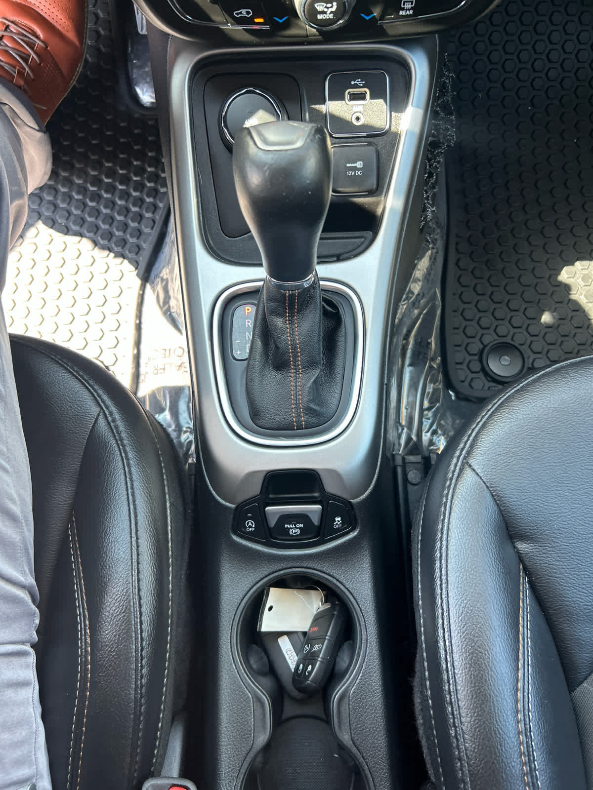Used 2018 Jeep Compass Latitude w/ Popular Equipment Group AWD/4WD image 19