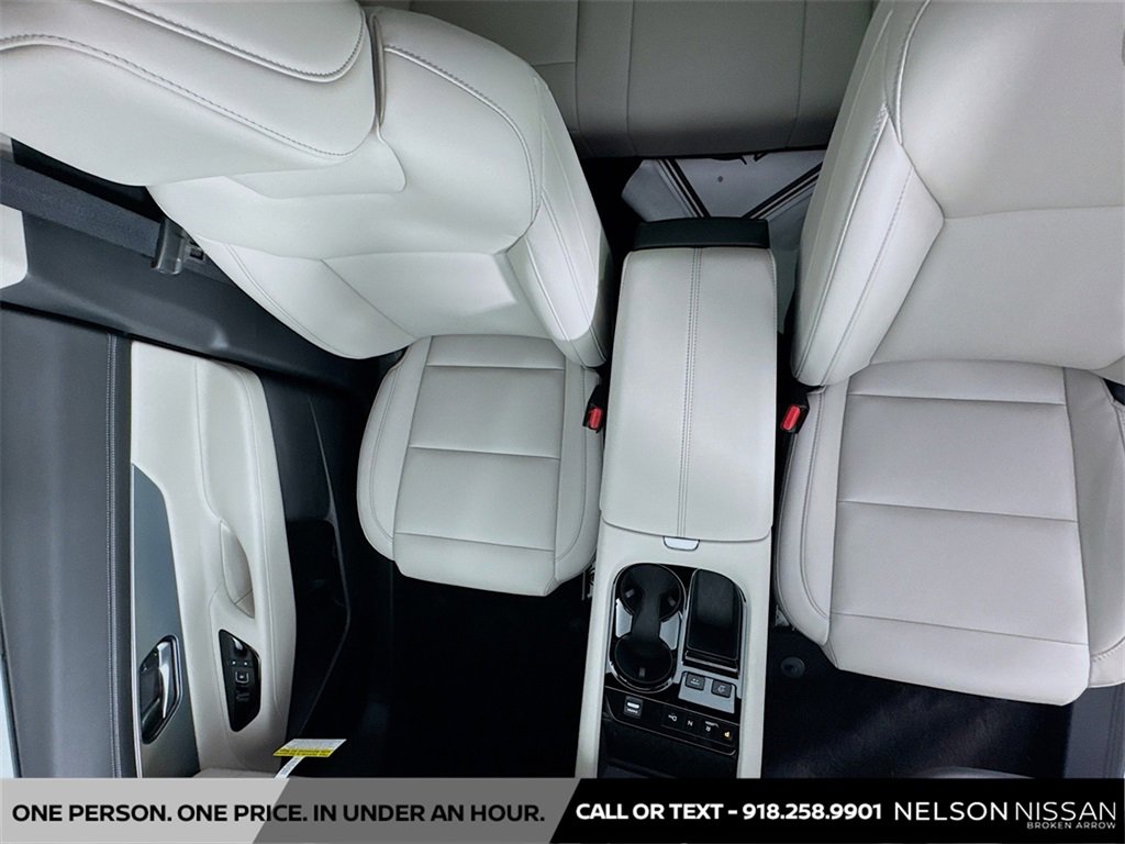 New 2025 Nissan Murano SL image 23