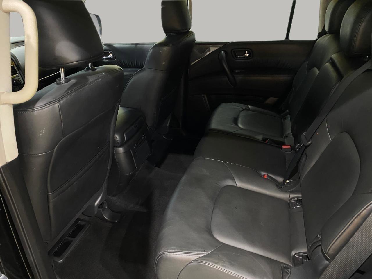 Used 2021 Nissan Armada SV w/ SV Appearance Package image 18